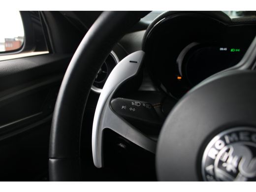 Alfa Romeo Tonale 1.5T Hybrid Veloce | Lederen bekleding | Adaptieve cruise control | Stoelventilatie voor | Matrix... ActivLease financial lease
