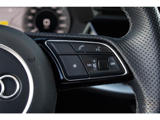 Audi A3 Sportback 45 TFSIe Sline Competition PANO MATRIX MAXTON KEYLESS ActivLease financial lease