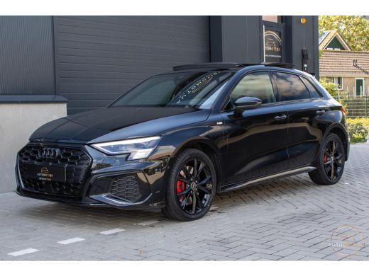 Audi A3 Sportback 45 TFSIe Sline Competition PANO MATRIX MAXTON KEYLESS ActivLease financial lease