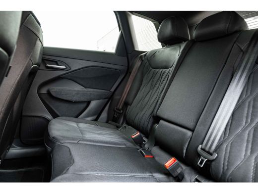 Audi Q3 1.5 e-hybrid S edition 272PK | 360 camera | Adaptief onderstel | Elek. Stoelen incl geheugen | Ma... ActivLease financial lease