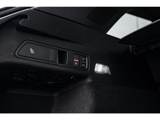 Audi Q6 e-tron S edition performance 100 kWh 306PK | Trekhaak | Luchtvering | Panoramadak | Head-up display | Ba... ActivLease financial lease