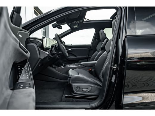 Audi Q6 e-tron S edition performance 100 kWh 306PK | Trekhaak | Luchtvering | Panoramadak | Head-up display | Ba... ActivLease financial lease