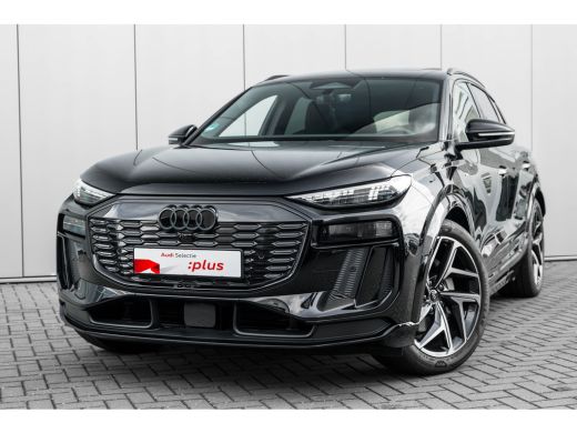 Audi Q6 e-tron S edition performance 100 kWh 306PK | Trekhaak | Luchtvering | Panoramadak | Head-up display | Ba... ActivLease financial lease