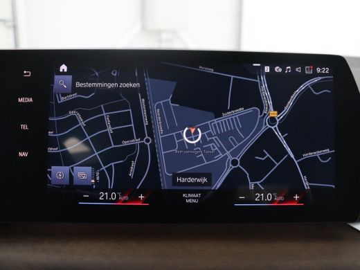 BMW 2 Serie Active Tourer 220i | Leder | Cruise control | Navigatie | Carplay | Sfeerverlichting | Virtueel d... ActivLease financial lease