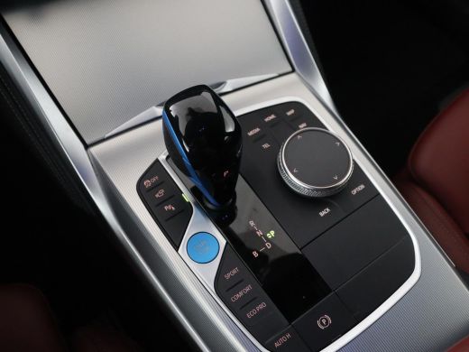 BMW i4 | SOH 94,4% | Leder | Adaptive cruise | xDrive |  Stoelverwarming | Head-up | Harman/Kardon | Car... ActivLease financial lease
