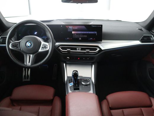 BMW i4 | SOH 94,4% | Leder | Adaptive cruise | xDrive |  Stoelverwarming | Head-up | Harman/Kardon | Car... ActivLease financial lease