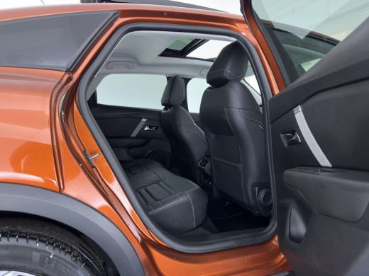 Citroën C4 1.2 Puretech Shine (INCL-BTW) *PANO |  LEATHER | FULL-LED | ADAPTIVE-CRUISE |  DIGI-COCKPIT | BLI... ActivLease financial lease