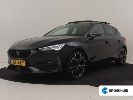 CUPRA Leon 1.4 e-Hybrid VZ Adrenaline 245 Pk AUTO l Elektr. Pano-dak | Camera | Cr. Control Adapt | Climate ... ActivLease financial lease
