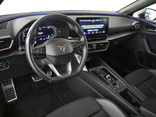 CUPRA Leon 1.4 e-Hybrid VZ Adrenaline 245 Pk AUTO l Elektr. Pano-dak | Camera | Cr. Control Adapt | Climate ... ActivLease financial lease