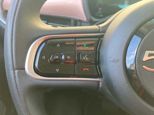 Fiat 500 Icon Airco | AppleCarplay/ Android Auto | Camera | Cruise Control | DAB | Keyless Start | LMV 16"... ActivLease financial lease