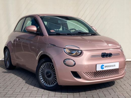 Fiat 500 Icon Airco | AppleCarplay/ Android Auto | Camera | Cruise Control | DAB | Keyless Start | LMV 16"... ActivLease financial lease