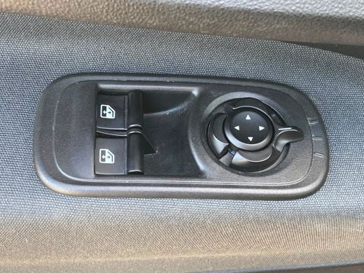 Fiat 500 Icon Airco | AppleCarplay/ Android Auto | Camera | Cruise Control | DAB | Keyless Start | LMV 16"... ActivLease financial lease