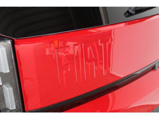 Fiat Grande Panda 1.2 Hybrid ICON | Achterbank in delen neerklapbaar | Achterbank neerklapbaar | Achterspoiler ActivLease financial lease