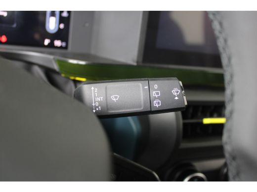 Fiat Grande Panda 1.2 Hybrid ICON | Achterbank in delen neerklapbaar | Achterbank neerklapbaar | Achterspoiler ActivLease financial lease
