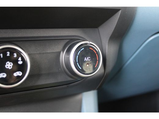 Fiat Grande Panda 1.2 Hybrid ICON | Achterbank in delen neerklapbaar | Achterbank neerklapbaar | Achterspoiler ActivLease financial lease
