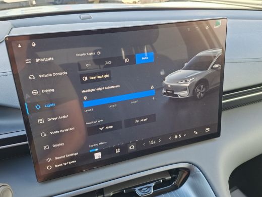 Geely E5 Max+ 68 kWh V2L Massage Koel+Verw Pano HeadUp FLYME ActivLease financial lease