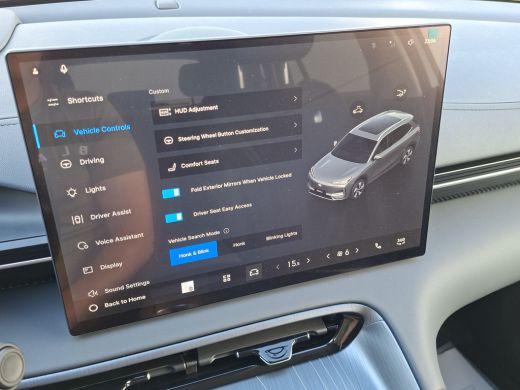 Geely E5 Max+ 68 kWh V2L Massage Koel+Verw Pano HeadUp FLYME ActivLease financial lease