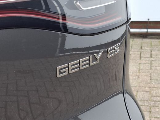 Geely E5 Pro+ 68 kWh V2L Long Range Adapt.Cruise Memory Frost grey ActivLease financial lease