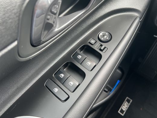 Hyundai i20 1.0 T-GDI 100pk Premium | Carplay | Climate control | Cruise control | Stoel/stuurverwarming | Ca... ActivLease financial lease