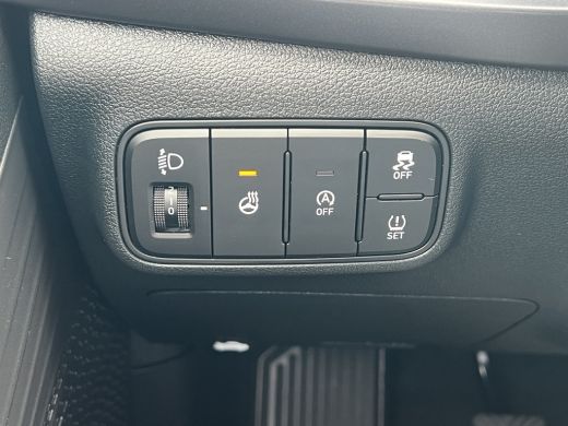 Hyundai i20 1.0 T-GDI 100pk Premium | Carplay | Climate control | Cruise control | Stoel/stuurverwarming | Ca... ActivLease financial lease