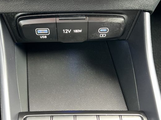 Hyundai i20 1.0 T-GDI 100pk Premium | Carplay | Climate control | Cruise control | Stoel/stuurverwarming | Ca... ActivLease financial lease