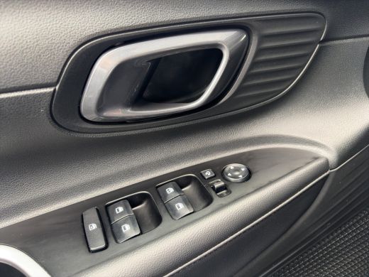 Hyundai i20 1.0 T-GDI 100pk Premium | Carplay | Climate control | Cruise control | Stoel/stuurverwarming | Ca... ActivLease financial lease