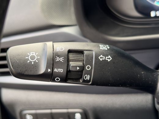 Hyundai i20 1.0 T-GDI 100pk Premium | Carplay | Climate control | Cruise control | Stoel/stuurverwarming | Ca... ActivLease financial lease