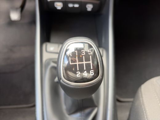 Hyundai i20 1.0 T-GDI 100pk Premium | Carplay | Climate control | Cruise control | Stoel/stuurverwarming | Ca... ActivLease financial lease