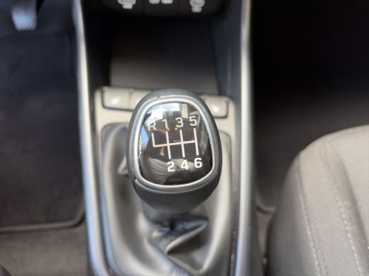 Hyundai i20 1.0 T-GDI 100pk Premium | Carplay | Climate control | Cruise control | Stoel/stuurverwarming | Ca... ActivLease financial lease