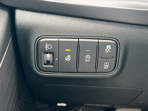 Hyundai i20 1.0 T-GDI 100pk Premium | Carplay | Climate control | Cruise control | Stoel/stuurverwarming | Ca... ActivLease financial lease