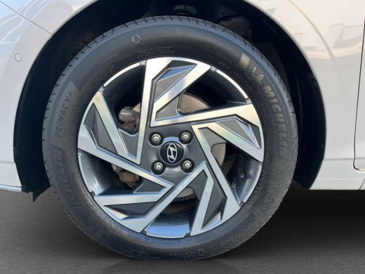 Hyundai i20 1.0 T-GDI Premium | Carplay | Climate control | Cruise control | Stoel/stuurverwarming | Camera |... ActivLease financial lease