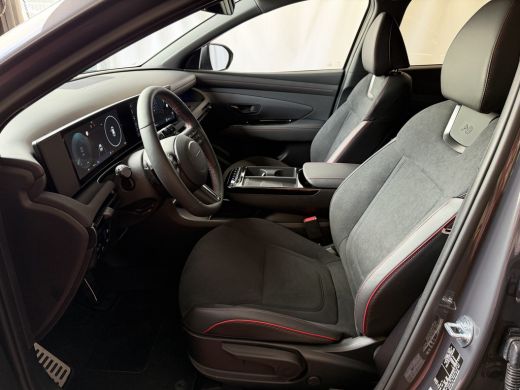 Hyundai Tucson NW AUTO 4WD 288PK N LINE + 1.6 T-GDI PHEV SKY PANO CAMERA STOELVERWARM 19" LMV ZWARTE HEMEL STUUR... ActivLease financial lease