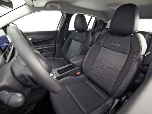 Jeep Avenger 1.2 e-Hybrid Altitude Sport Automaat (VIRTUAL COCKPIT, APPLE CARPLAY, GROOT NAVI, 360 CAMERA, SPO... ActivLease financial lease