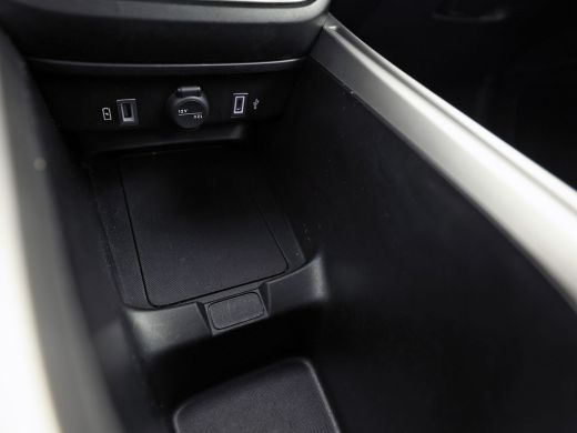 Jeep Avenger 1.2 e-Hybrid Altitude Sport Automaat (VIRTUAL COCKPIT, APPLE CARPLAY, GROOT NAVI, 360 CAMERA, SPO... ActivLease financial lease