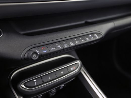 Jeep Avenger 1.2 e-Hybrid Altitude Sport Automaat (VIRTUAL COCKPIT, APPLE CARPLAY, GROOT NAVI, 360 CAMERA, SPO... ActivLease financial lease