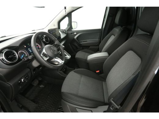 Mercedes-Benz eCitan 45 kWh 122PK | Snelladen | SOH 99% | 1400kg Trekgew. | Clima | Camera | Cruise | Carplay ActivLease financial lease