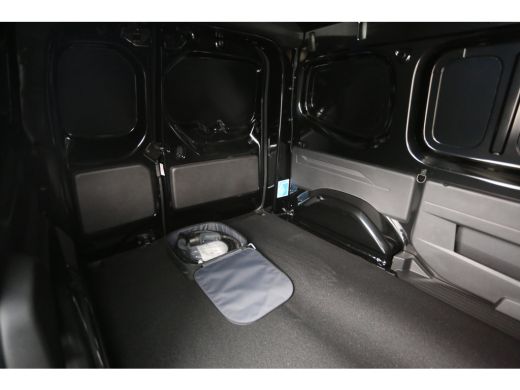 Mercedes-Benz eCitan 45 kWh 122PK | Snelladen | SOH 99% | 1400kg Trekgew. | Clima | Camera | Cruise | Carplay ActivLease financial lease