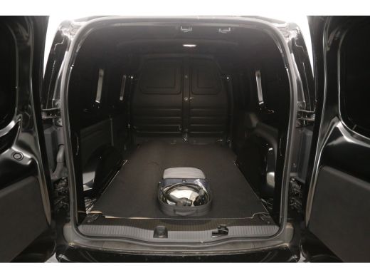 Mercedes-Benz eCitan 45 kWh 122PK | Snelladen | SOH 99% | 1400kg Trekgew. | Clima | Camera | Cruise | Carplay ActivLease financial lease