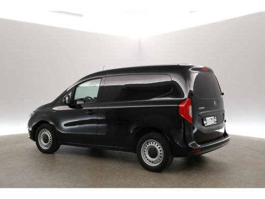 Mercedes-Benz eCitan 45 kWh 122PK | Snelladen | SOH 99% | 1400kg Trekgew. | Clima | Camera | Cruise | Carplay ActivLease financial lease