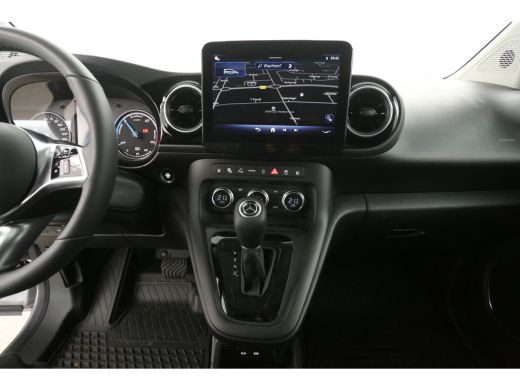 Mercedes-Benz Citan 45 kWh 122PK | Snelladen | SOH 99% | 1400kg Trekgew. | Clima | Camera | Cruise | Carplay ActivLease financial lease