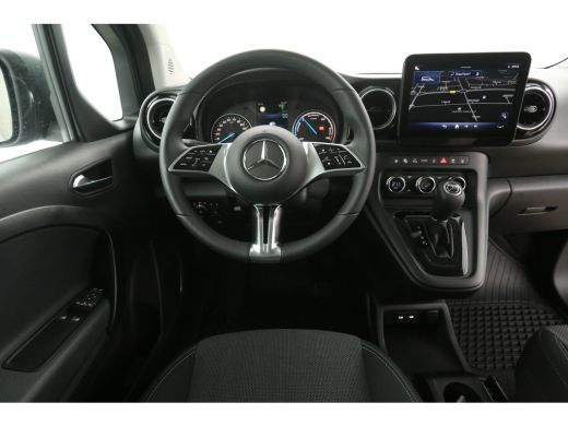 Mercedes-Benz Citan 45 kWh 122PK | Snelladen | SOH 99% | 1400kg Trekgew. | Clima | Camera | Cruise | Carplay ActivLease financial lease