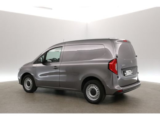 Mercedes-Benz Citan 45 kWh 122PK | Snelladen | SOH 99% | 1400kg Trekgew. | Clima | Camera | Cruise | Carplay ActivLease financial lease