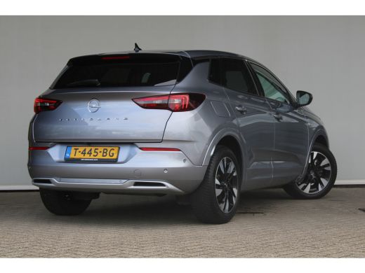 Opel Grandland 1.2 Turbo Level 3 | Camera | Cruise control | Apple Carplay/ Android Auto | AGR bestuurdersstoel | ActivLease financial lease
