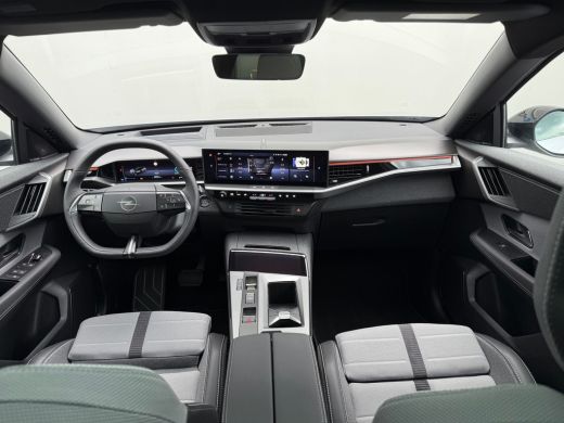 Opel Grandland 1.6 PHEV 195PK GS | 8 Jaar Garantie | Focal Soundsystem | TomTom NAVI | Schuif-/Kanteldak | Adapt... ActivLease financial lease