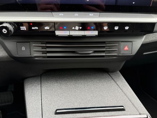Opel Grandland 1.6 PHEV 195PK GS | 8 Jaar Garantie | Focal Soundsystem | TomTom NAVI | Schuif-/Kanteldak | Adapt... ActivLease financial lease