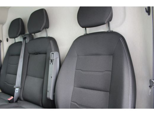Opel Movano-e Electric L3H2 3.5t 110kWh | 8 JAAR GARANTIE | NAVI | BETIMMERING | KEYLESS | DRAADLOOS CARPLAY | ActivLease financial lease