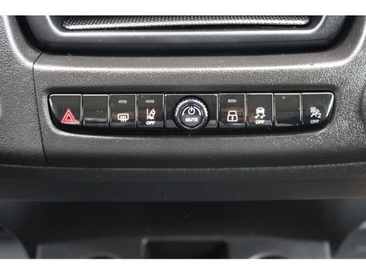 Opel Movano-e Electric L3H2 3.5t 110kWh | 8 JAAR GARANTIE | NAVI | BETIMMERING | KEYLESS | DRAADLOOS CARPLAY | ActivLease financial lease