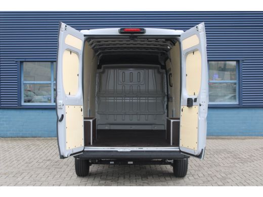 Opel Movano-e Electric L3H2 3.5t 110kWh | 8 JAAR GARANTIE | NAVI | BETIMMERING | KEYLESS | DRAADLOOS CARPLAY | ActivLease financial lease