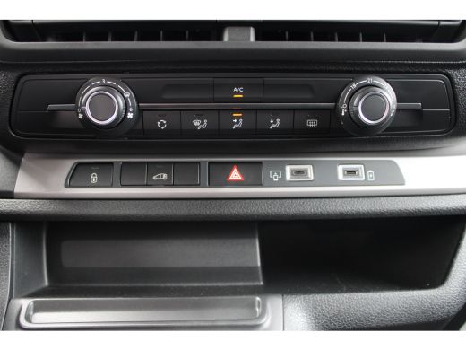 Opel Vivaro 2.0 Diesel 145 PK AUTOMAAT INCL REST BPM | TREKHAAK | NAVI | BETIMMERING | DRAADLOOS CARPLAY | ActivLease financial lease