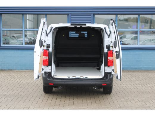 Opel Vivaro 2.0 Diesel 145 PK AUTOMAAT INCL REST BPM | TREKHAAK | NAVI | BETIMMERING | DRAADLOOS CARPLAY | ActivLease financial lease
